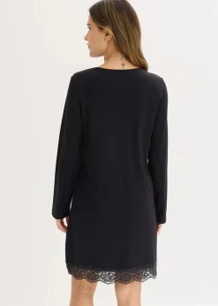 Nachthemd mit Spitze