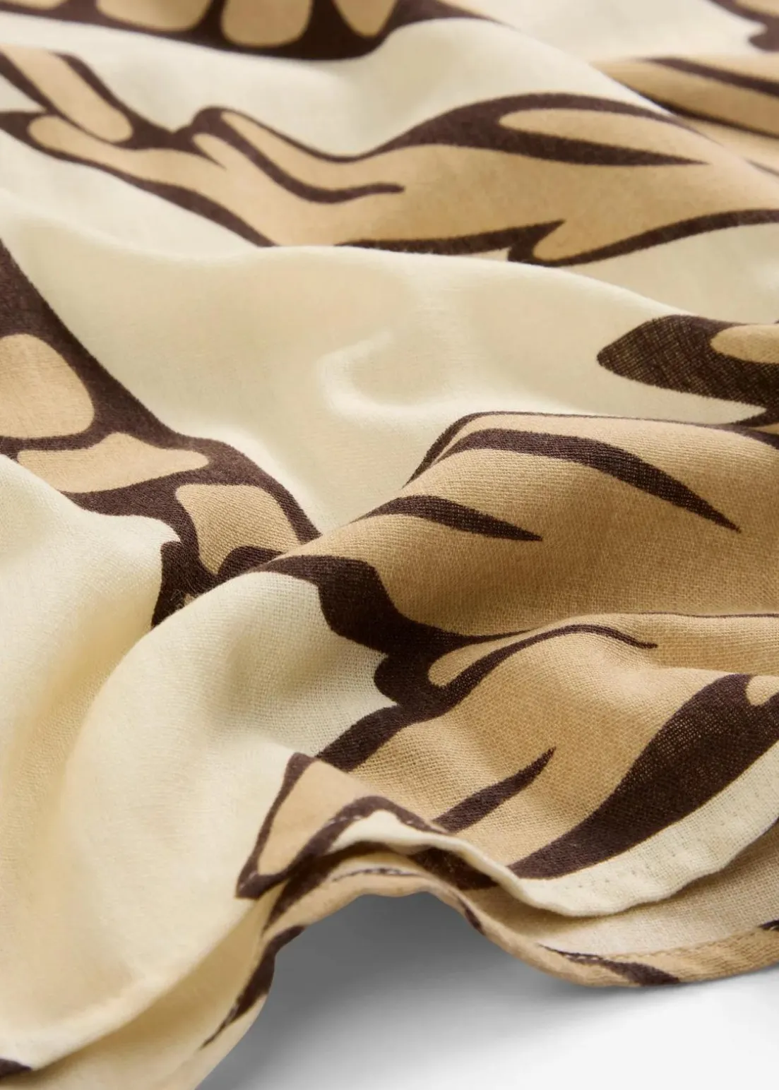 Neckholder-Kleid in A-Linie