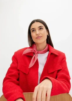 Nicky Tuch mit Streifen