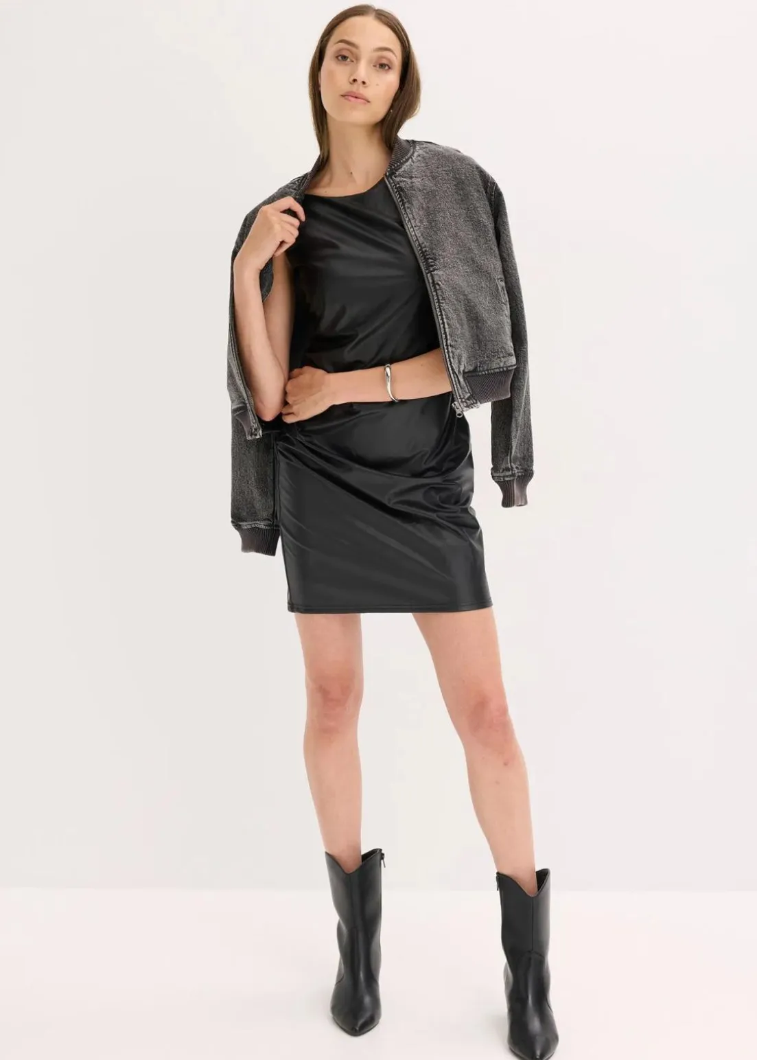 Offshoulder Minikleid in Lederimitat