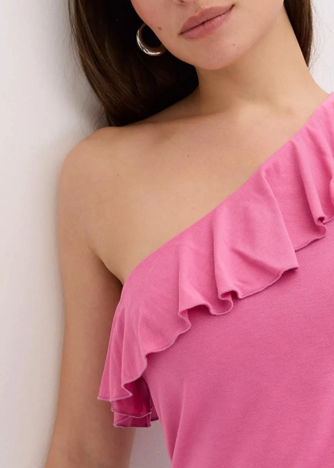 One-Shoulder-Top mit Volant aus softem Viskose-Mix