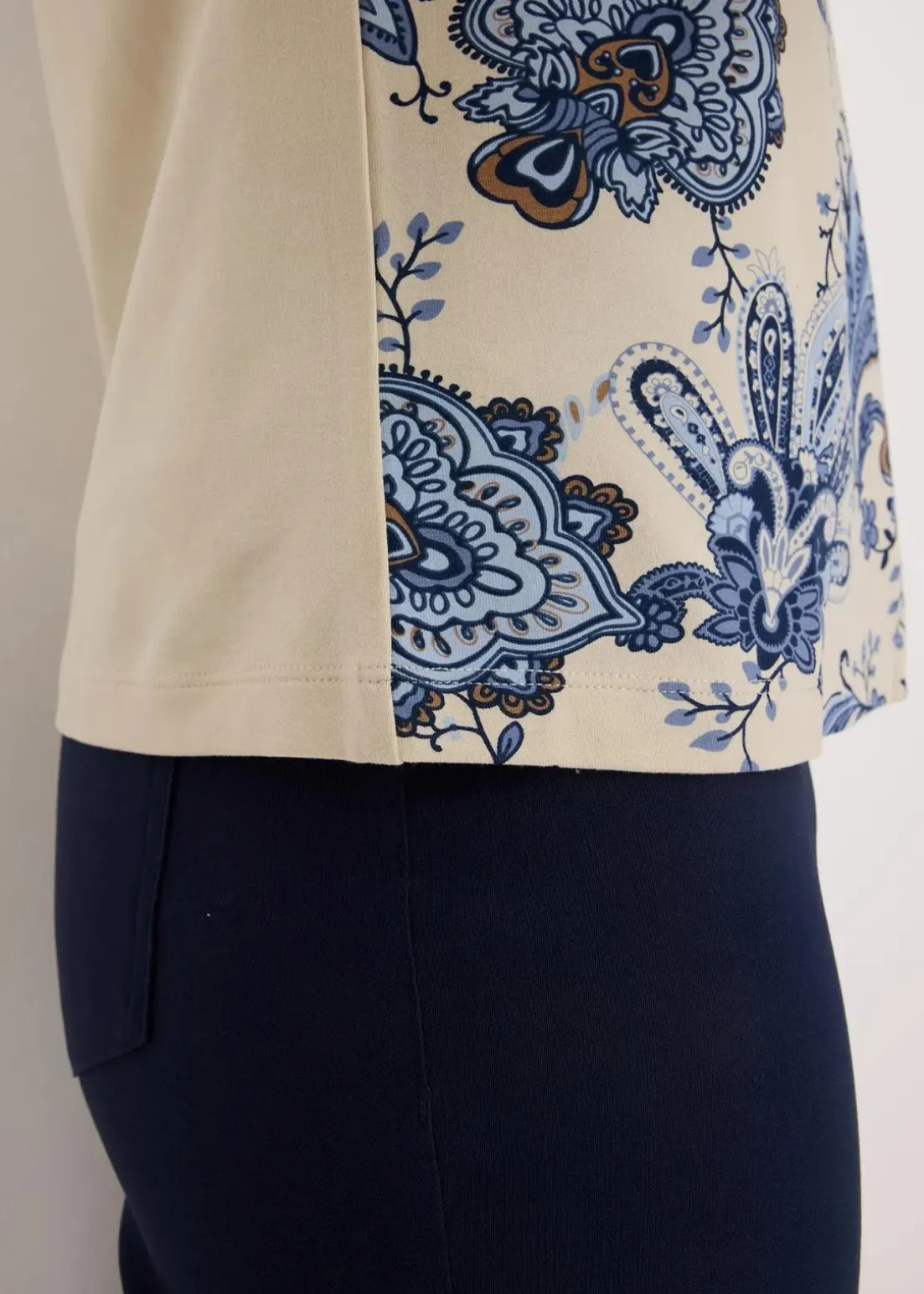 Oversize Shirt mit Spitzenband