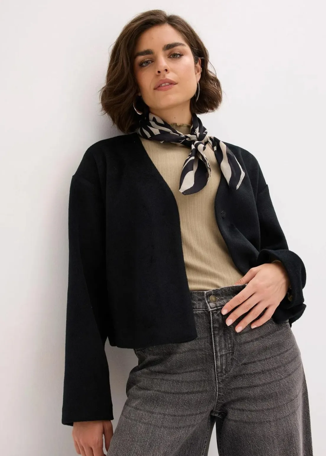 Oversized Blazer mit Gürtel in Wolloptik, ungefüttert