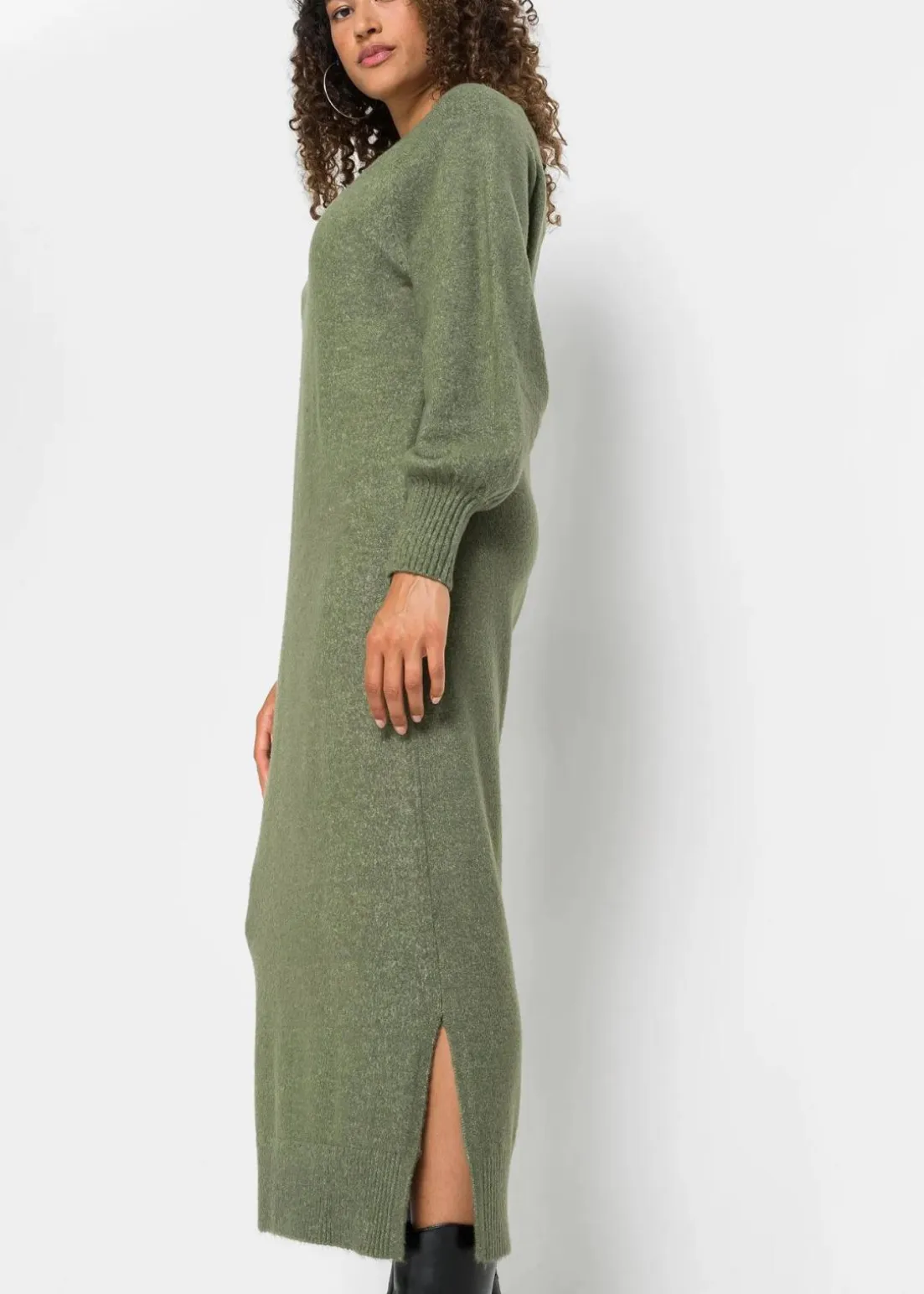 Oversized Strickkleid in Midilänge