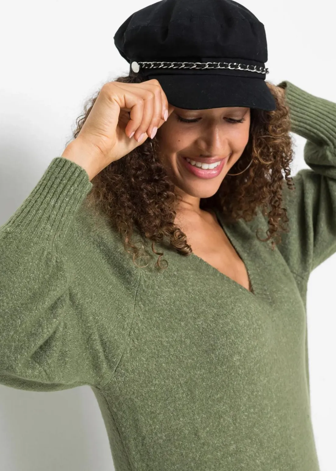 Oversized Strickkleid in Midilänge