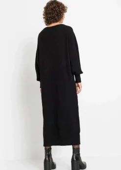 Oversized Strickkleid in Midilänge