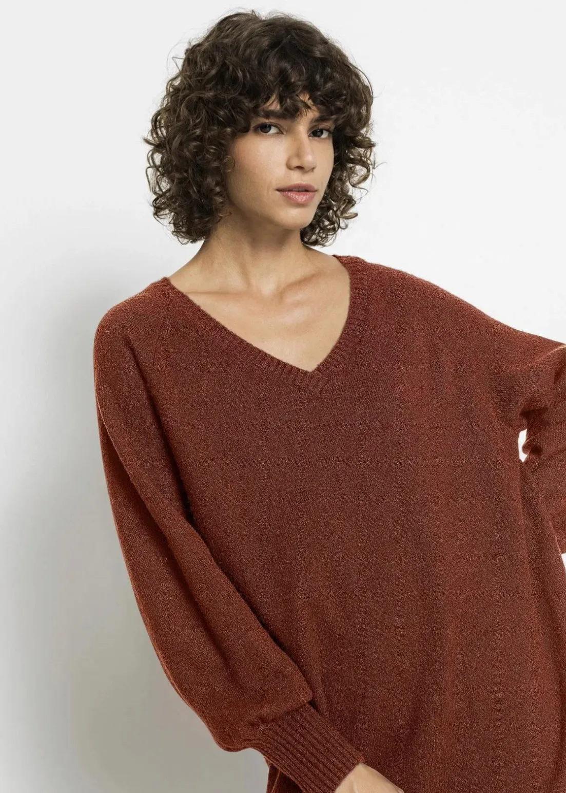 Oversized Strickkleid in Midilänge