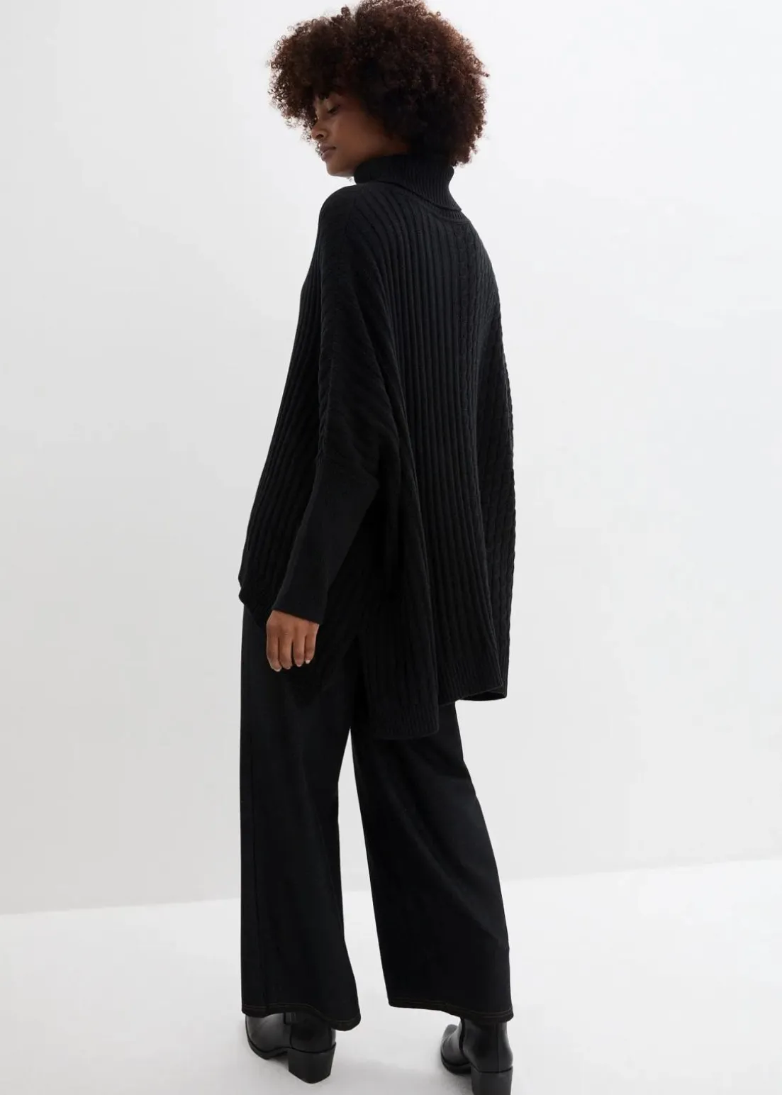 Oversize-Poncho Pullover