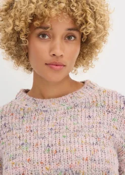 Oversize-Pullover aus Noppengarn