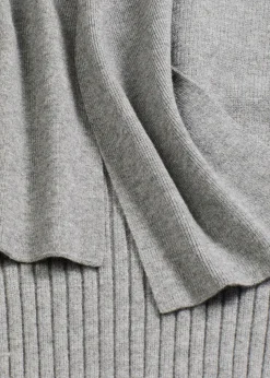 Oversize-Pullover aus softem Viskose-Mix