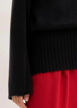 Oversize-Pullover aus softem Viskose-Mix