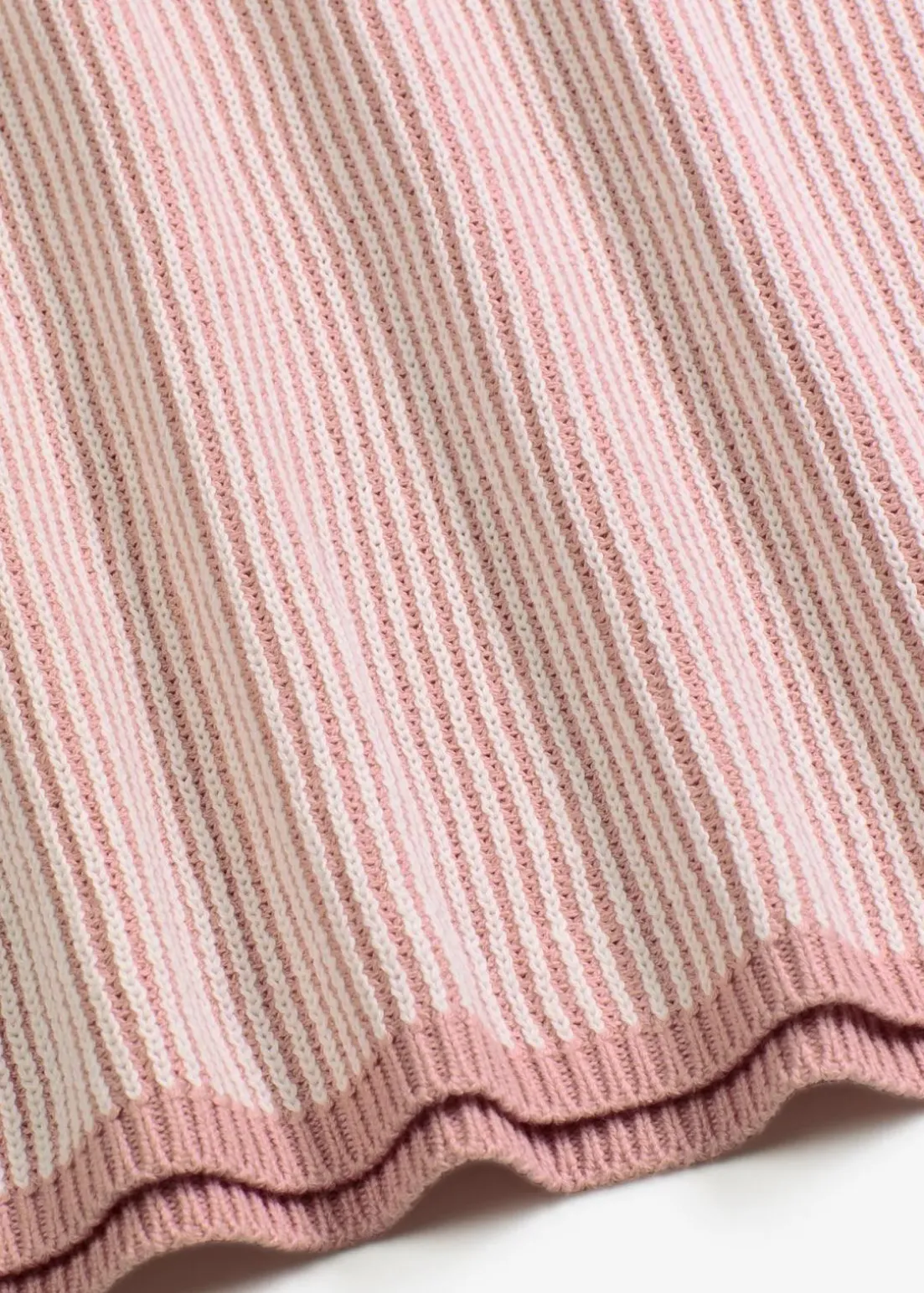 Oversize-Pullover mit Stehkragen