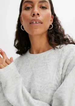 Oversize-Pullover mit Zopfmuster