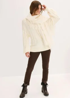 Oversize-Pullover mit Zopfmuster