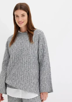 Oversize-Pullover mit Zopfmuster