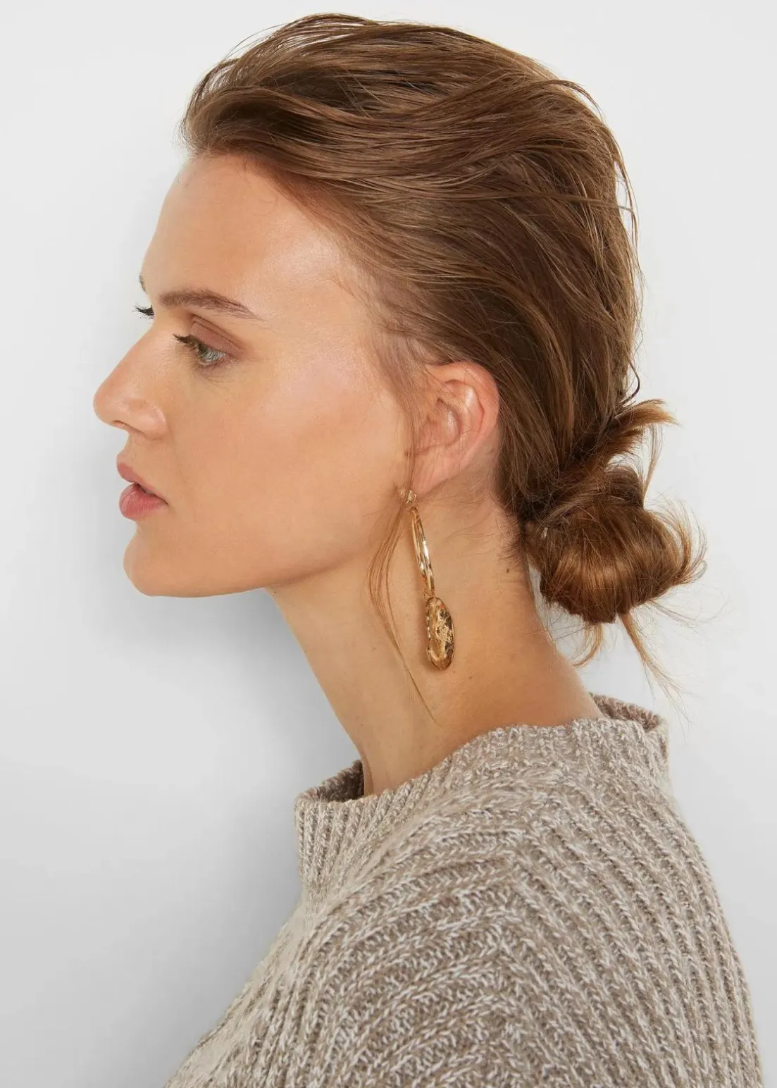 Oversize-Pullover mit Zopfmuster