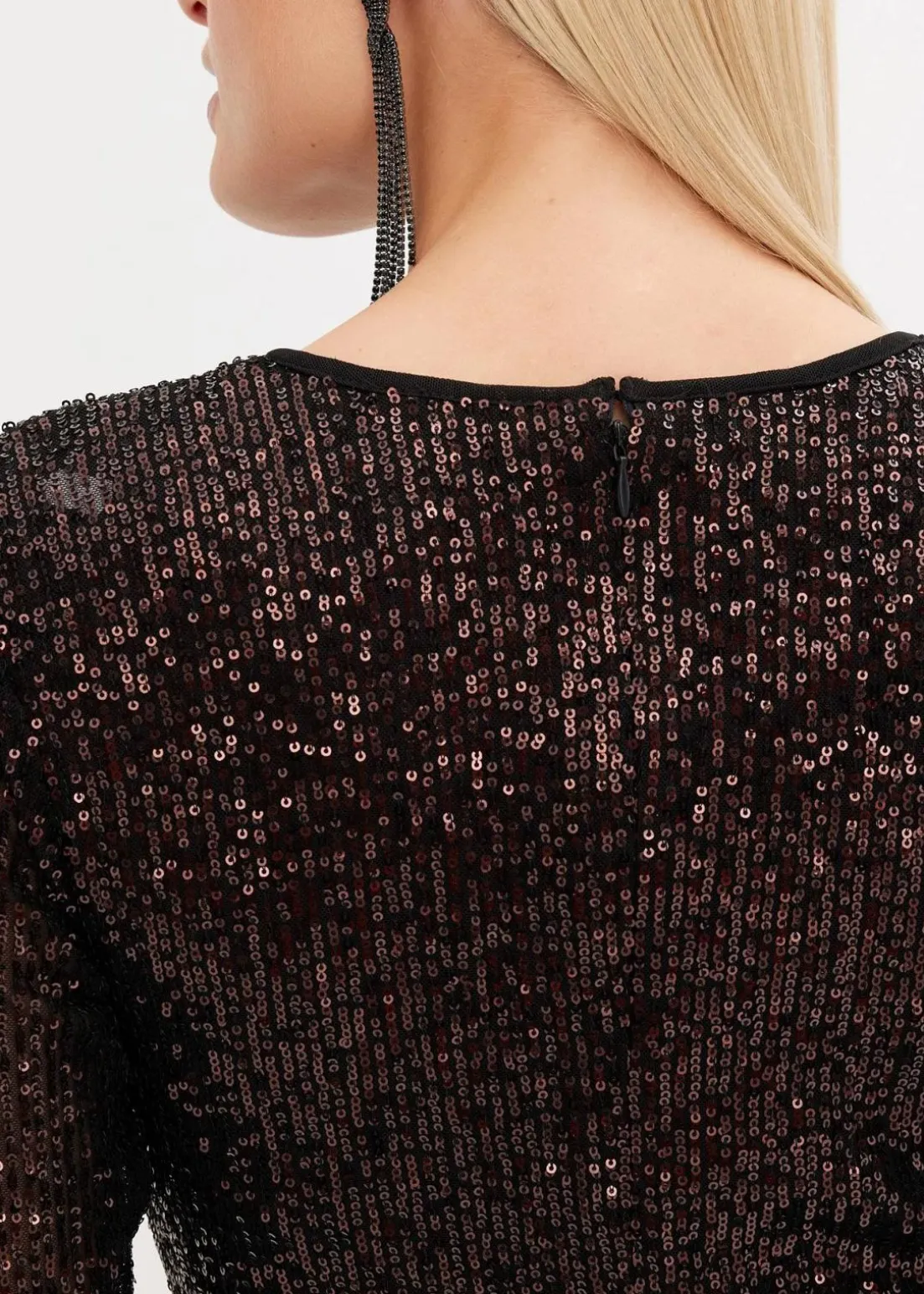 Paillettenkleid mit Schulterpolstern