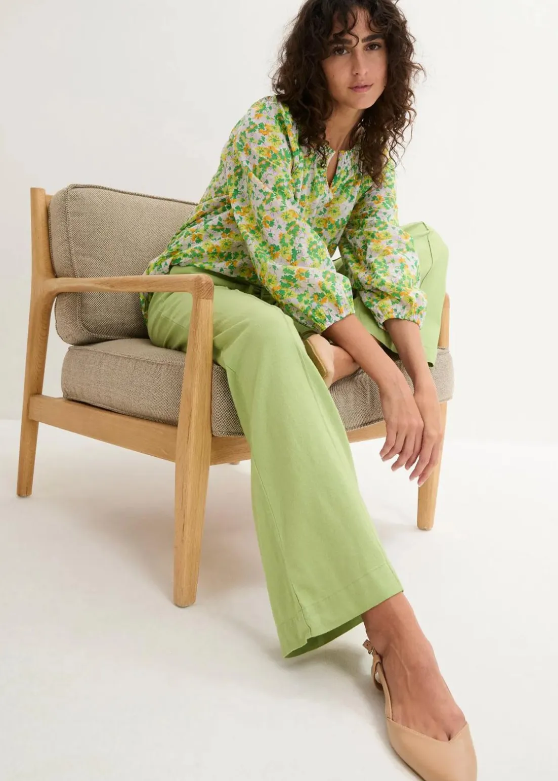 Palazzo-Hose aus leichtem Leinen-Viskose-Mix