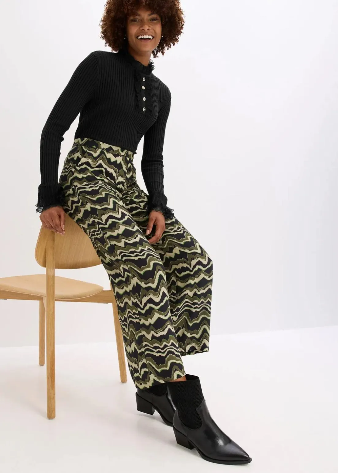 Palazzo-Hose aus leichtem Viskose-Crêpe