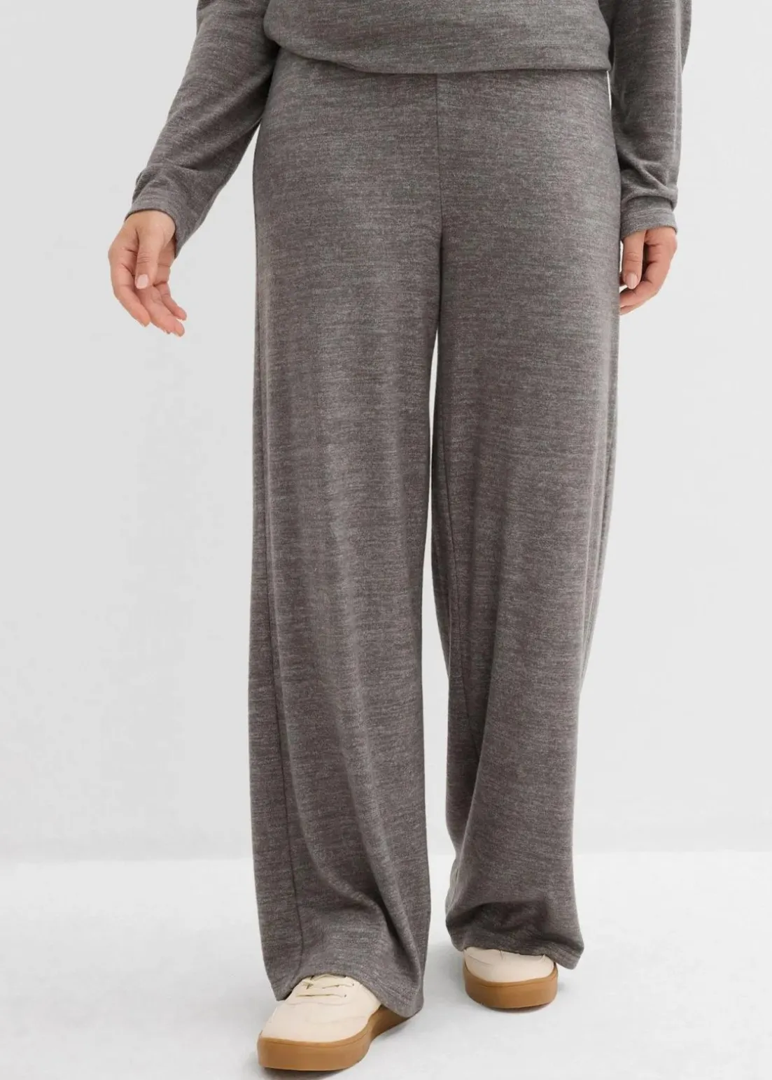 Palazzo-Hose in Strickoptik