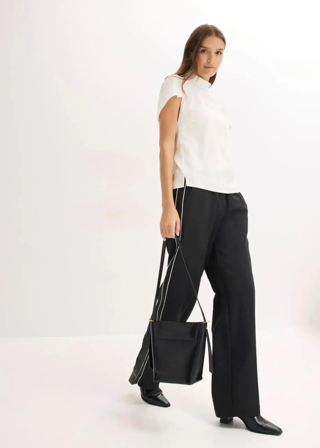 Palazzo-Hose mit Zierstreifen