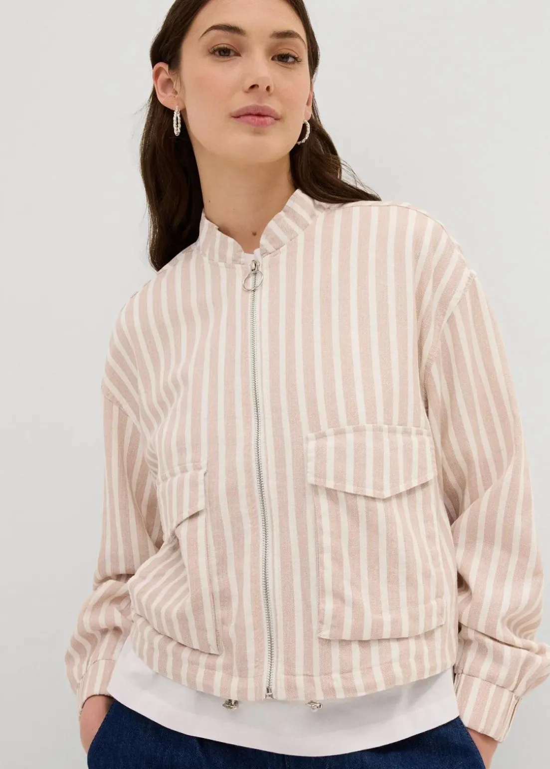 Pilotenjacke in Leinenoptik