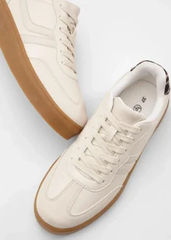 Plateau-Sneaker im Retrolook