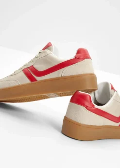 Plateau-Sneaker im Retrolook