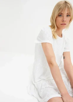 Polokleid mit Lochstickerei