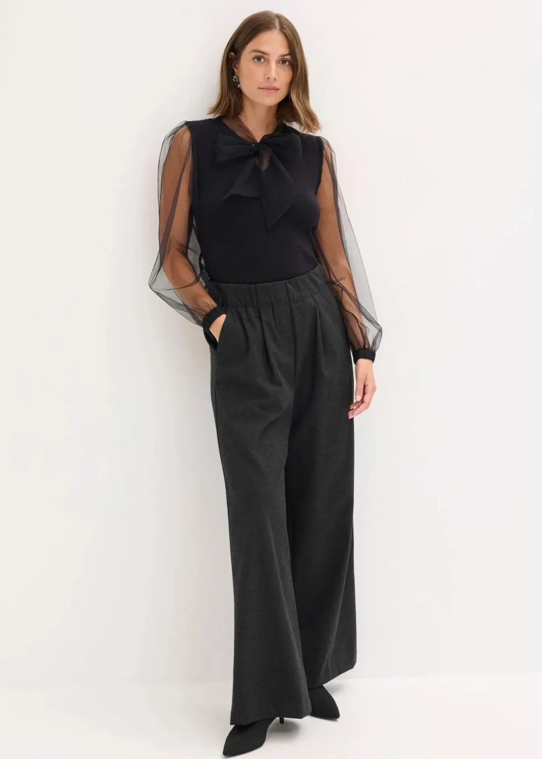 Pullover aus fließendem Viskose-Mix