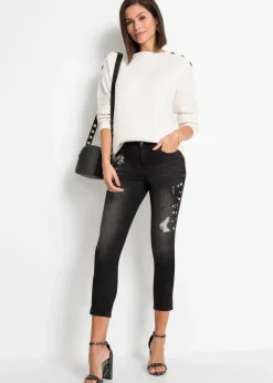 Pullover mit Knöpfen