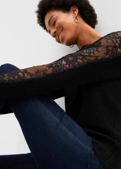 Pullover mit Spitze