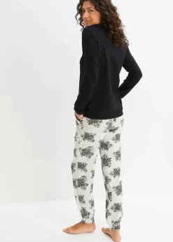 Pyjama mit dezenter Spitze