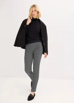 Rollkragenshirt mit dekorativen Knöpfen