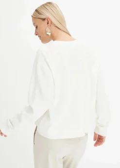 Rundhalspullover mit überschnittener Schulter