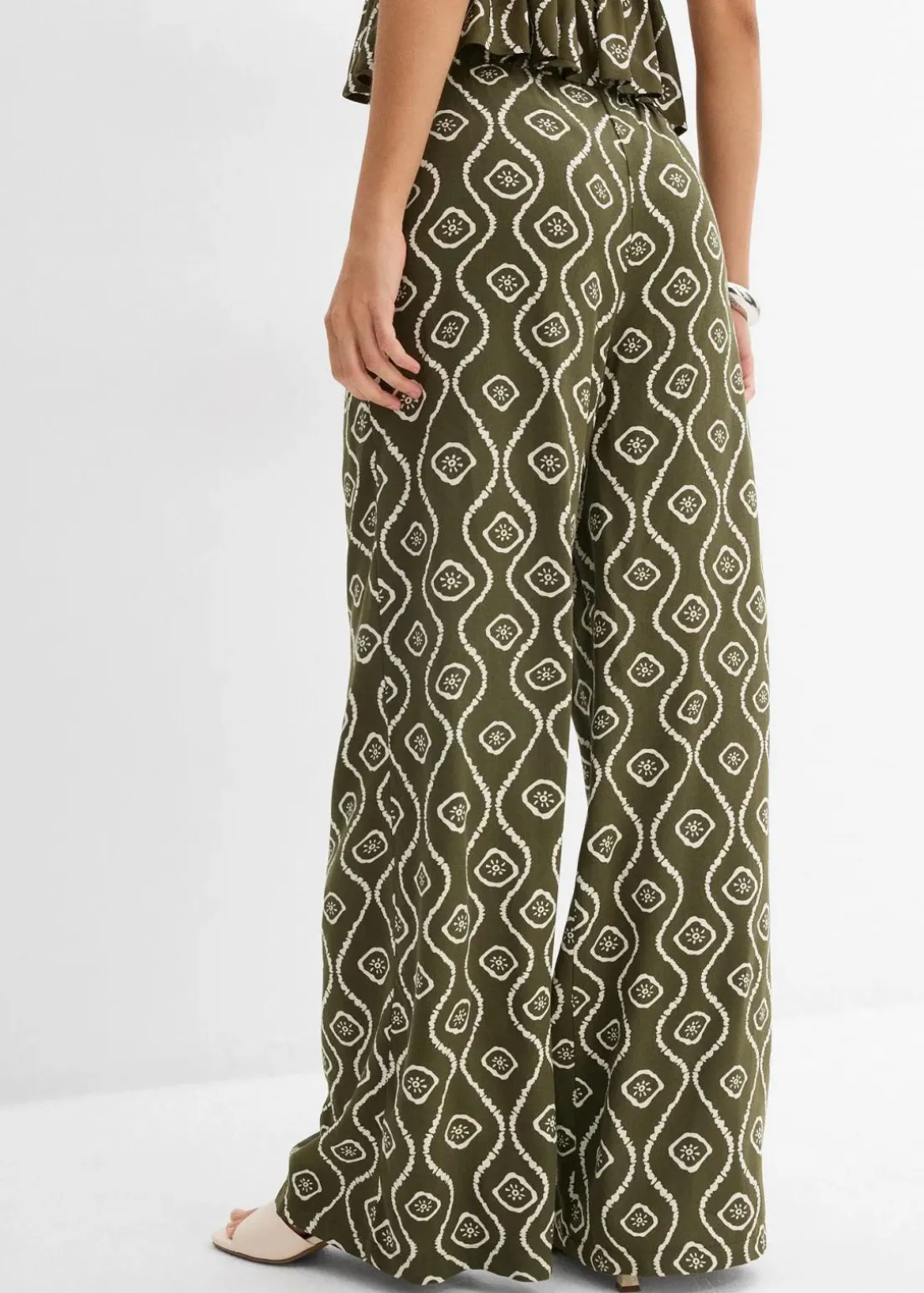 Schlupfhose aus fließender Viskose