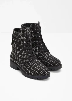 Schnürboots in Bouclé-Optik