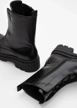 Schnürboots mit Profilsohle