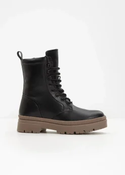 Schnürboots mit Profilsohle