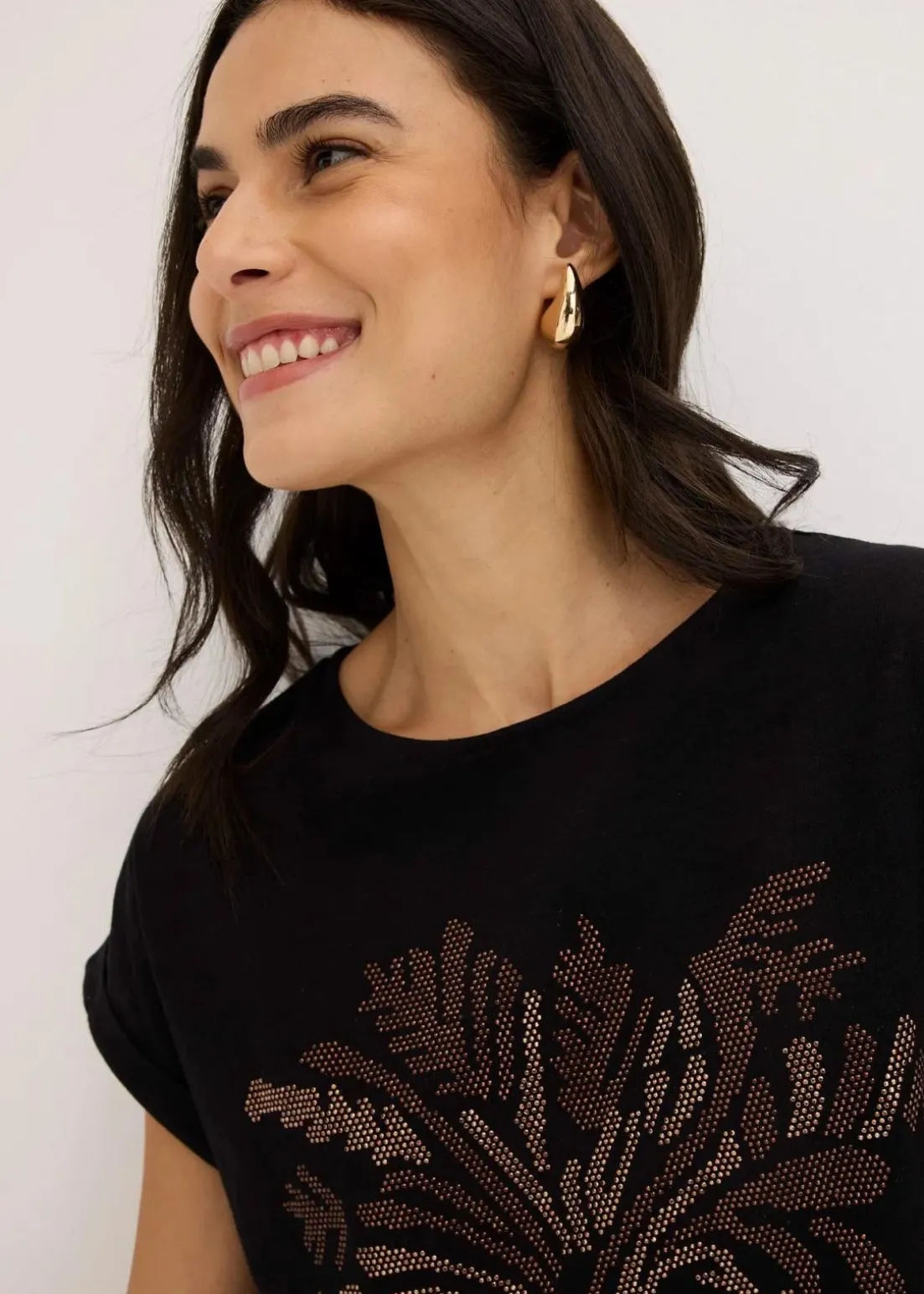 Shirt aus Baumwolle mit Nietenapplikation