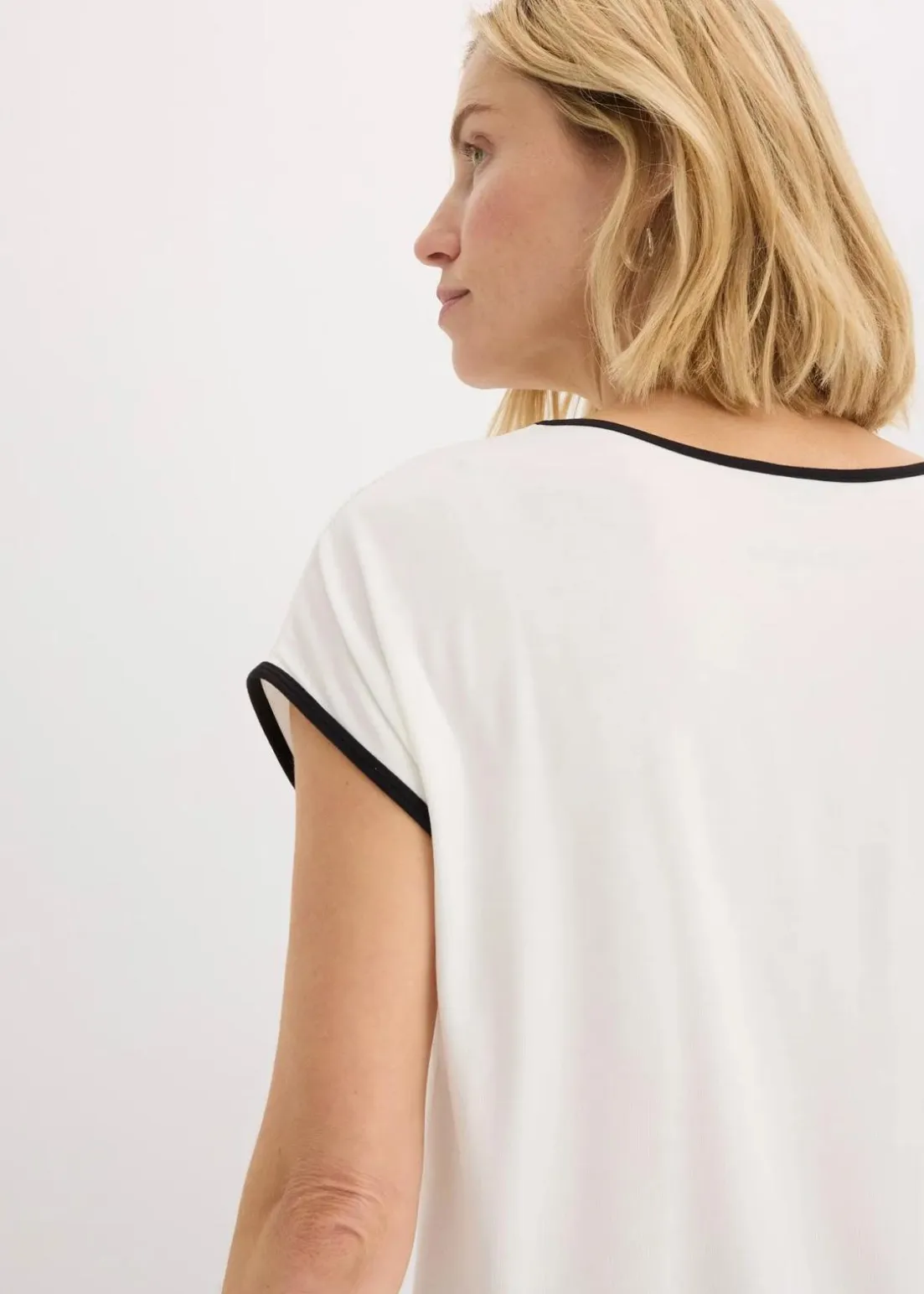 Shirt mit Kontrast Piping