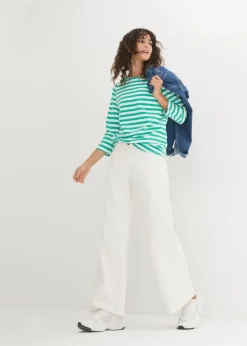 Shirt mit U-Boot-Ausschnitt