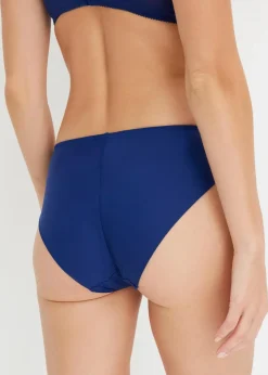 Slip mit nahtloser Hinterhose