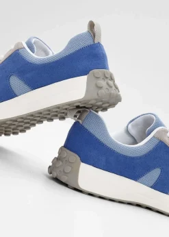 Sneaker mit Mesh-Einsatz