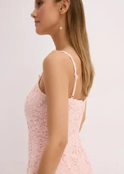 Spitzenkleid mit dekorierten Trägern