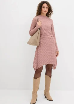 Spitzenkleid mit Zipfelsaum