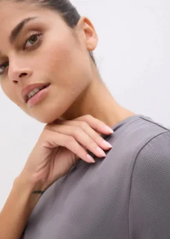 Sport-Shirt mit Strukturoptik