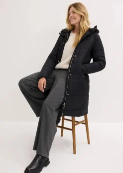 Steppmantel mit Teddyfutter in der Kapuze