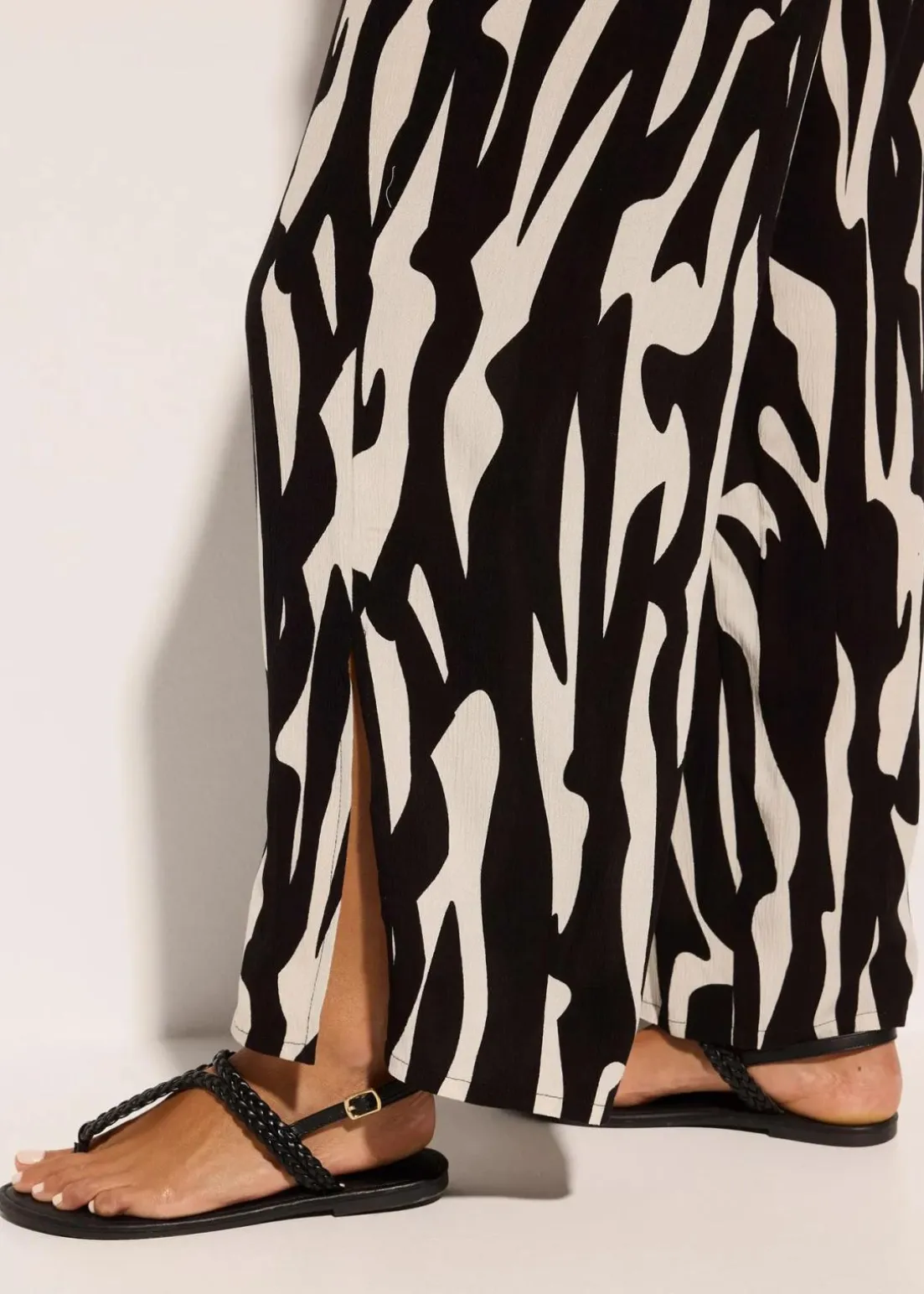 Strandhose aus fließender Viskose