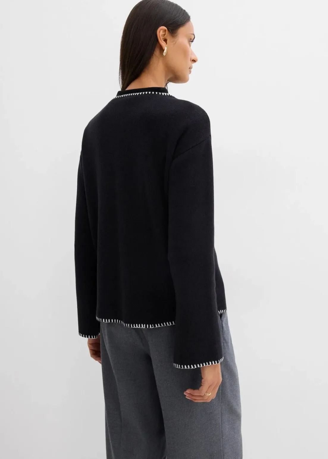 Strickjacke aus Wollmix mit Kontrastdetails